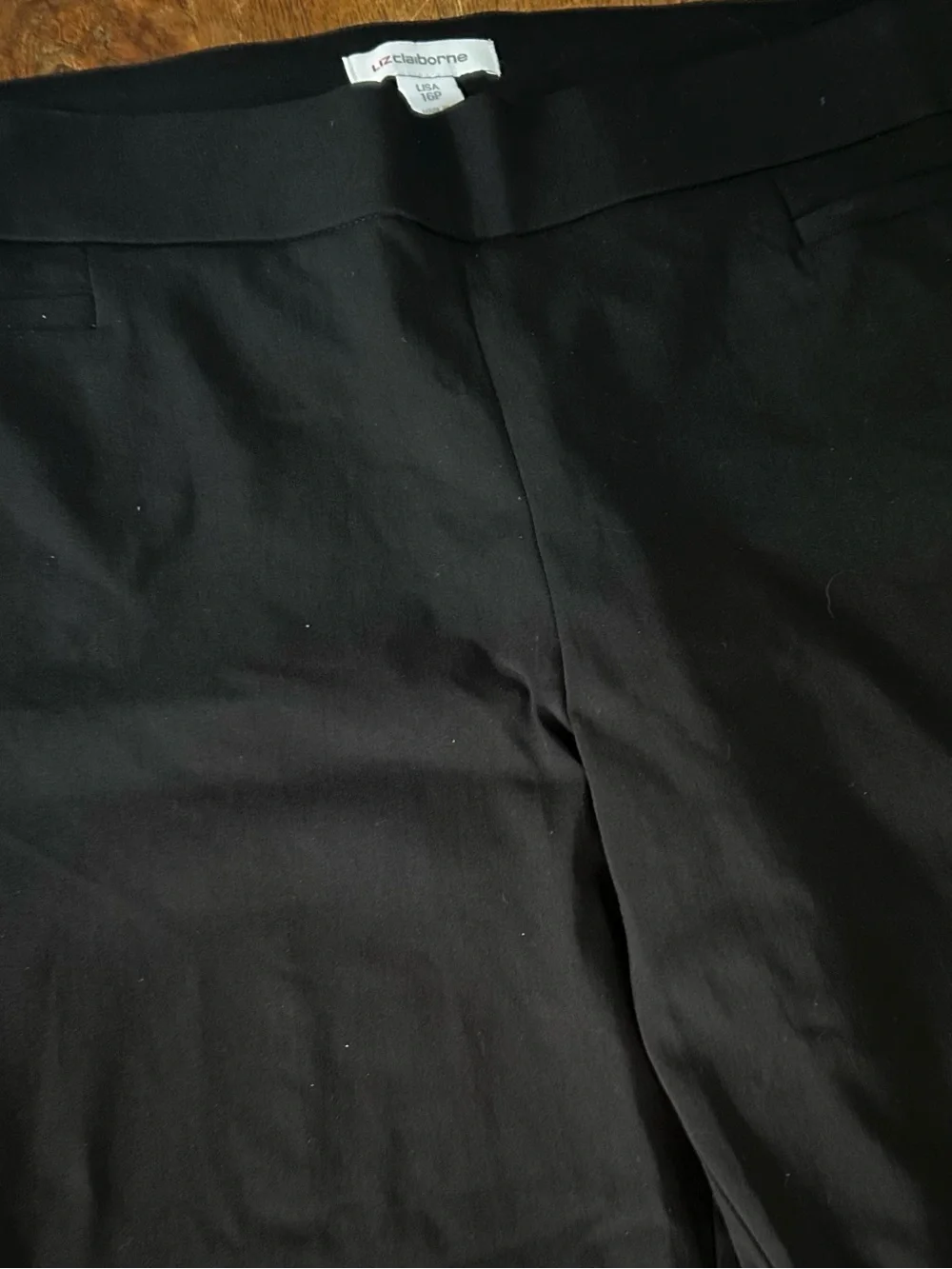 Liz Claiborne Lisa Women’s Black Pants Size 16P Very Good Condition - Picture 4 of 6